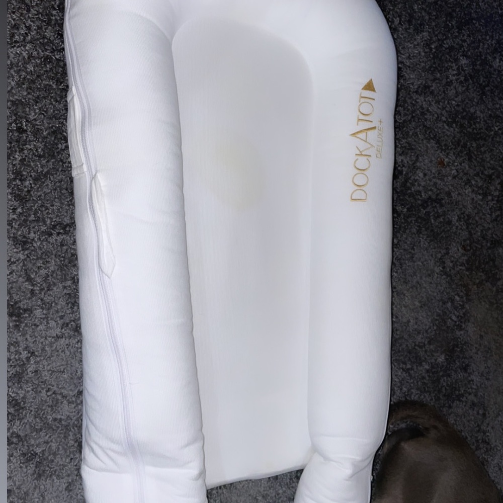 Dockatot delux